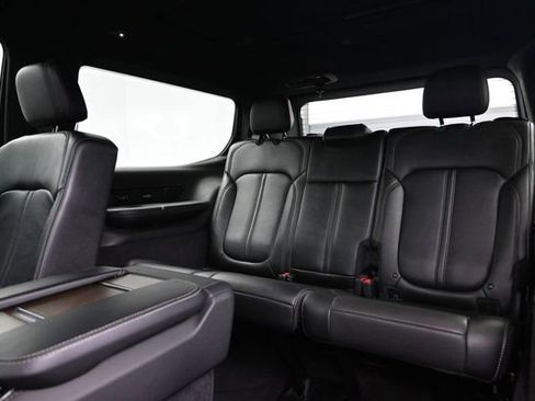 Used 2023 Jeep Grand Wagoneer 4WD image 26