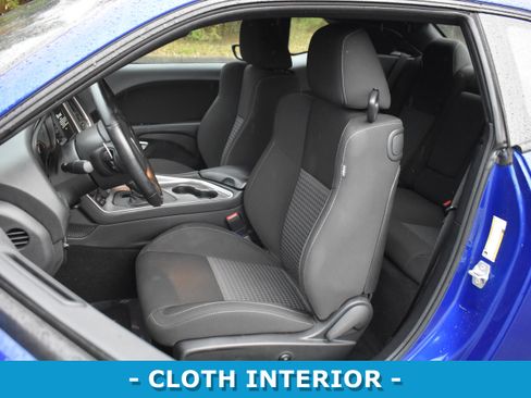 Used 2021 Dodge Challenger R/T w/ Blacktop Package image 8