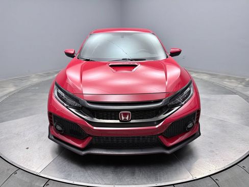 Used 2018 Honda Civic Type R image 2