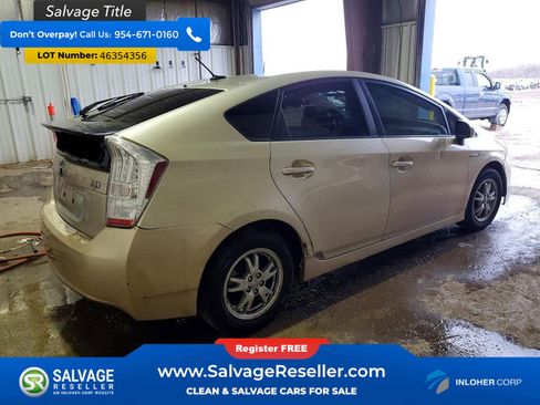 Used 2011 Toyota Prius Three image 4