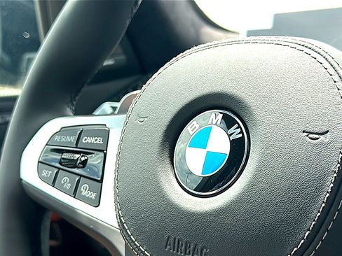 New 2027 BMW X7 xDrive40i w/ Executive Package AWD/4WD image 22