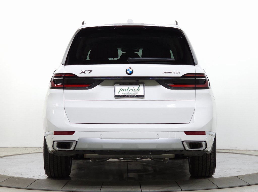 Used 2026 BMW X7 xDrive40i AWD/4WD image 7