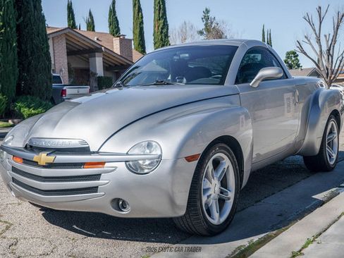 Used 2005 Chevrolet SSR image 22
