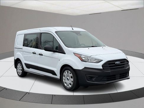 Used 2023 Ford Transit Connect XL image 2