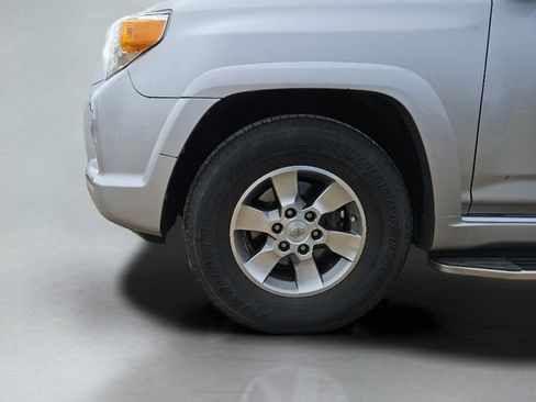 Used 2011 Toyota 4Runner SR5 w/ Premium Pkg w/Leather image 17