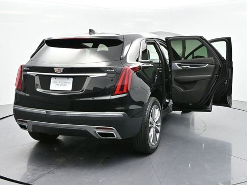 Certified 2025 Cadillac XT5 Premium Luxury image 44