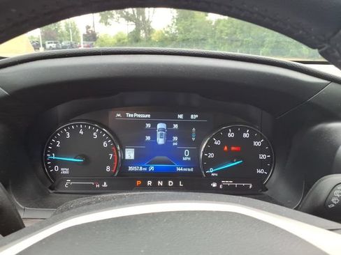 Used 2023 Ford Explorer Limited w/ Equipment Group 301A AWD/4WD image 18