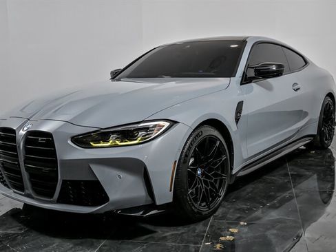 Used 2024 BMW M4 Competition w/ Executive Package image 5