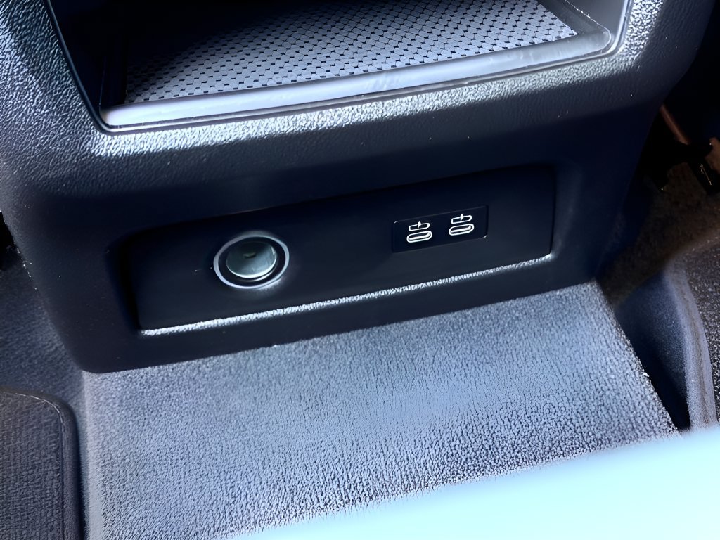Used 2026 BMW X5 M60i AWD/4WD image 22