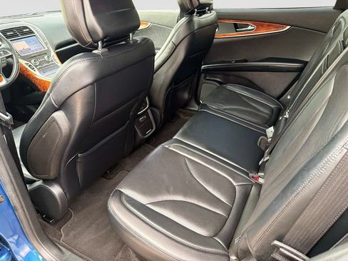 Used 2020 Lincoln Nautilus Reserve AWD/4WD image 16