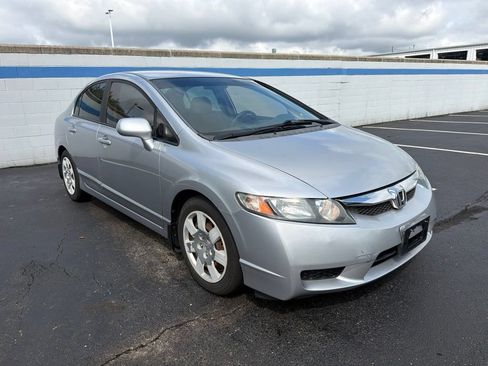 Used 2011 Honda Civic LX image 7