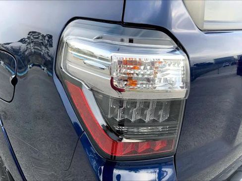 Certified 2021 Toyota 4Runner SR5 Premium image 27