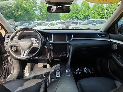 Used 2019 INFINITI QX50 Essential w/ Proactive Package AWD/4WD image 12