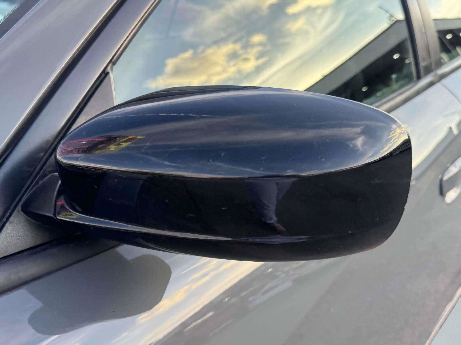 Used 2018 Dodge Charger SXT w/ Blacktop Package RWD image 13