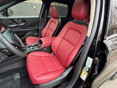 New 2026 Lincoln Corsair Reserve image 22