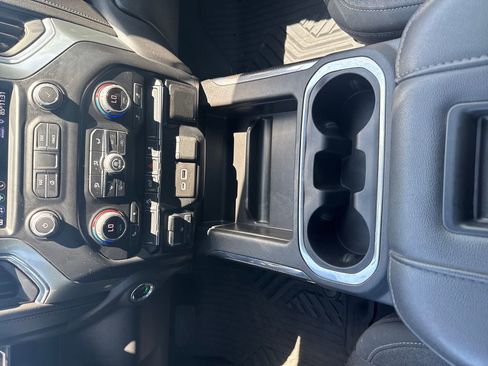 Used 2021 Chevrolet Silverado 1500 LT Trail Boss w/ Bed Protection Package AWD/4WD image 28
