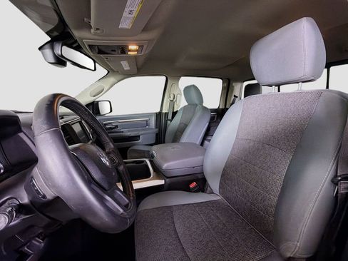 Used 2019 RAM 1500 Lone Star image 13