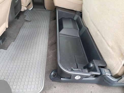 Used 2011 Ford F350 Lariat w/ Lariat Interior Pkg image 16