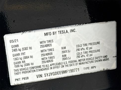Used 2021 Tesla Model Y Long Range image 26