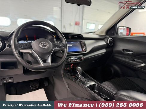 Used 2022 Nissan Kicks SV FWD image 28