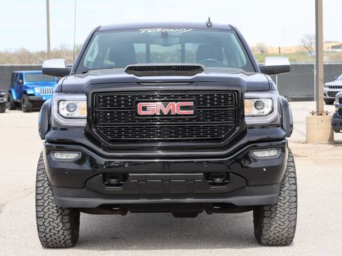 Used 2017 GMC Sierra 1500 SLT w/ SLT Premium Package image 5