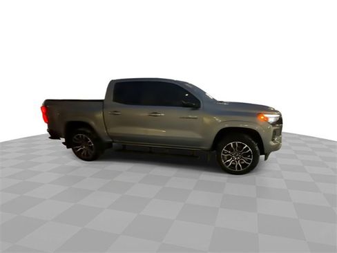 Used 2024 Chevrolet Colorado Z71 w/ LPO, Dark Essentials Package image 2
