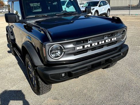 Used 2024 Ford Bronco Big Bend image 3