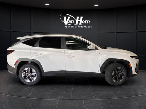 New 2026 Hyundai Tucson SEL AWD/4WD image 2