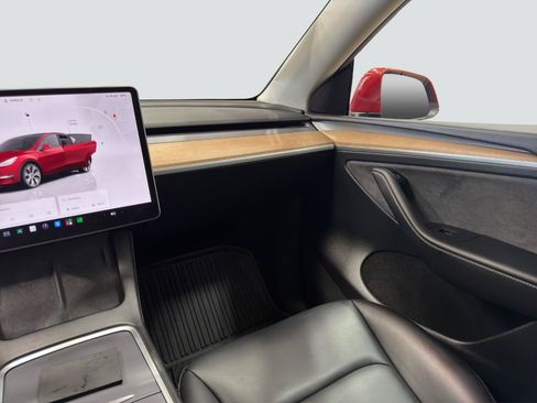 Used 2023 Tesla Model Y Long Range AWD/4WD image 21