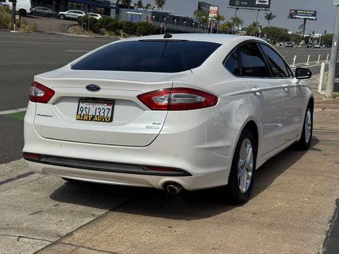 Used 2016 Ford Fusion SE w/ Equipment Group 202A FWD image 14