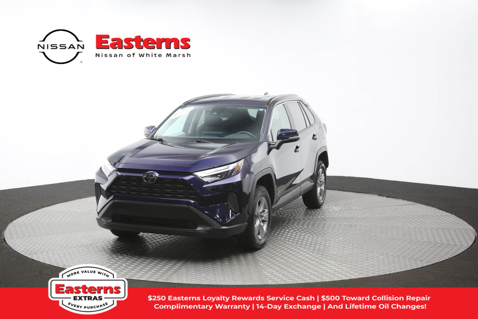 Used 2024 Toyota RAV4 XLE FWD image 54