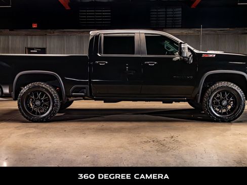 Used 2021 Chevrolet Silverado 2500 LTZ w/ LTZ Plus Package AWD/4WD image 10