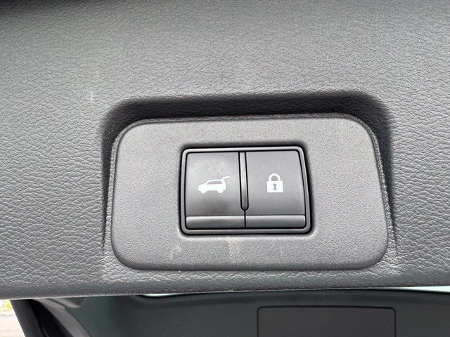 Used 2023 Nissan Rogue SV w/ SV Premium B Package AWD/4WD image 22