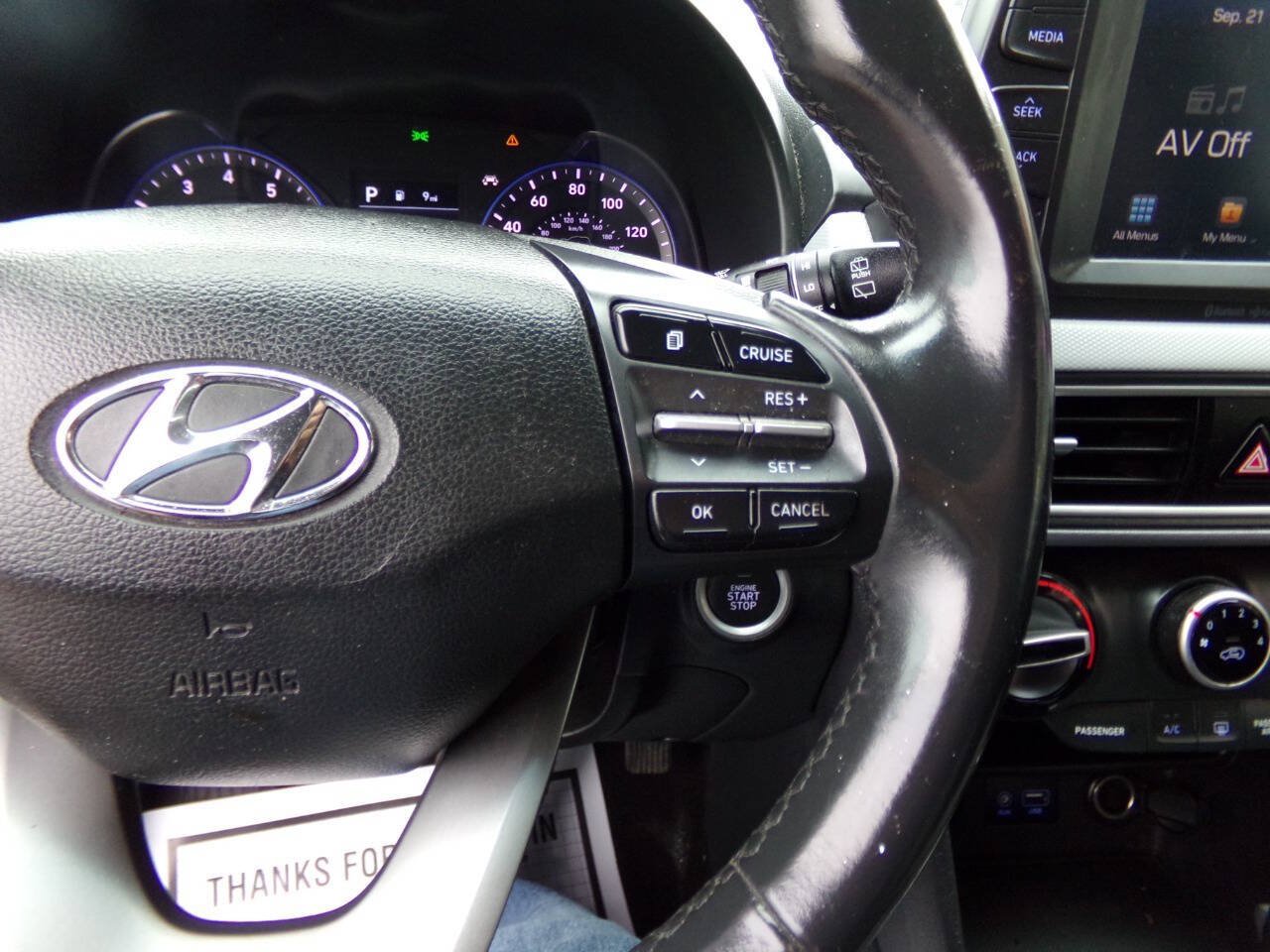Used 2020 Hyundai Kona SEL FWD image 31