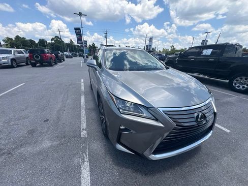 Used 2018 Lexus RX 350 FWD w/ Premium Package image 13