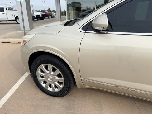 Used 2015 Buick Enclave Leather w/ Trailering Package FWD image 13