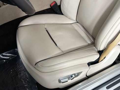 Certified 2015 Rolls-Royce Wraith RWD image 19