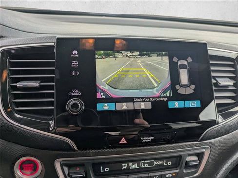 Certified 2025 Honda Passport TrailSport image 12
