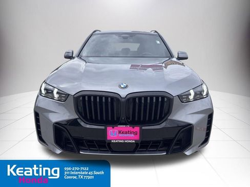 Used 2025 BMW X5 sDrive40i w/ M Sport Package RWD image 3
