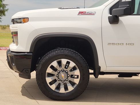New 2026 Chevrolet Silverado 2500 Custom w/ Custom Value Package AWD/4WD image 9