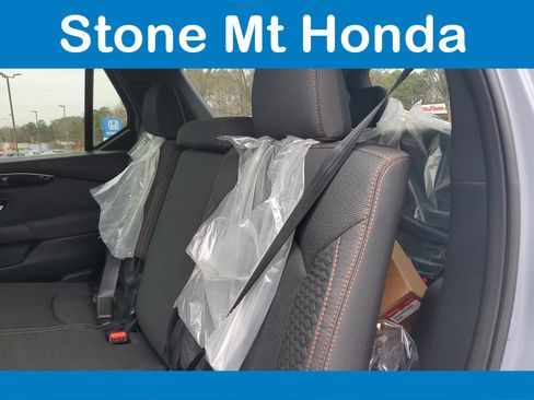 New 2025 Honda Pilot Sport image 12