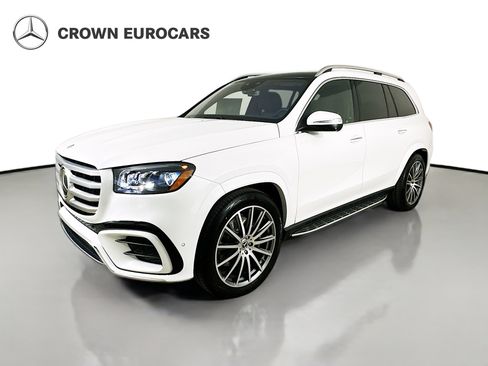 Used 2026 Mercedes-Benz GLS 580 4MATIC image 1