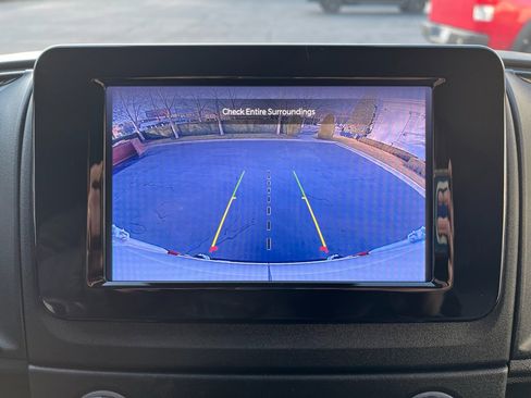 Used 2025 RAM ProMaster 2500 w/ Convenience Group image 21