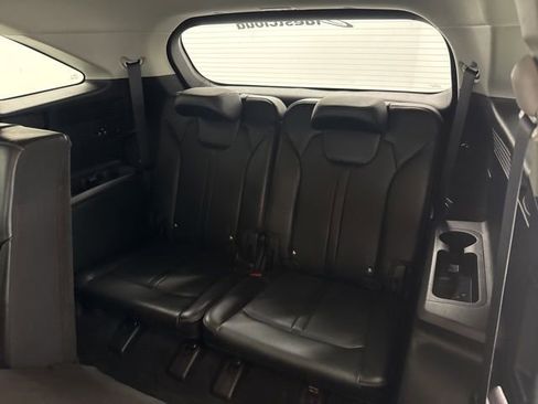 Used 2024 Kia Sorento S image 22