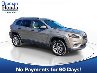 Used 2021 Jeep Cherokee Latitude Lux w/ Comfort/Convenience Group