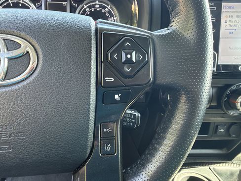 Used 2024 Toyota 4Runner TRD Off-Road Premium w/ Moonroof Package AWD/4WD image 27