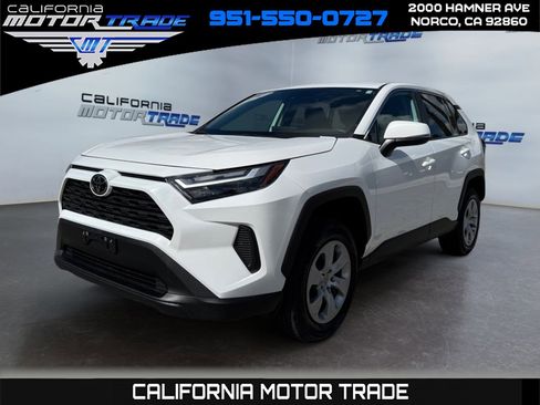 Used 2023 Toyota RAV4 LE image 1