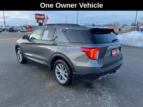Used 2023 Ford Explorer XLT w/ Equipment Group 202A image 3