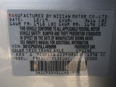 Used 2020 Nissan Kicks SR w/ SR Premium Package FWD image 26