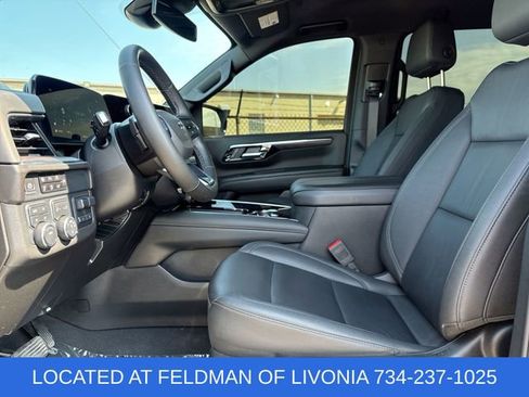 Certified 2025 Chevrolet Suburban Z71 w/ Comfort Package AWD/4WD image 19